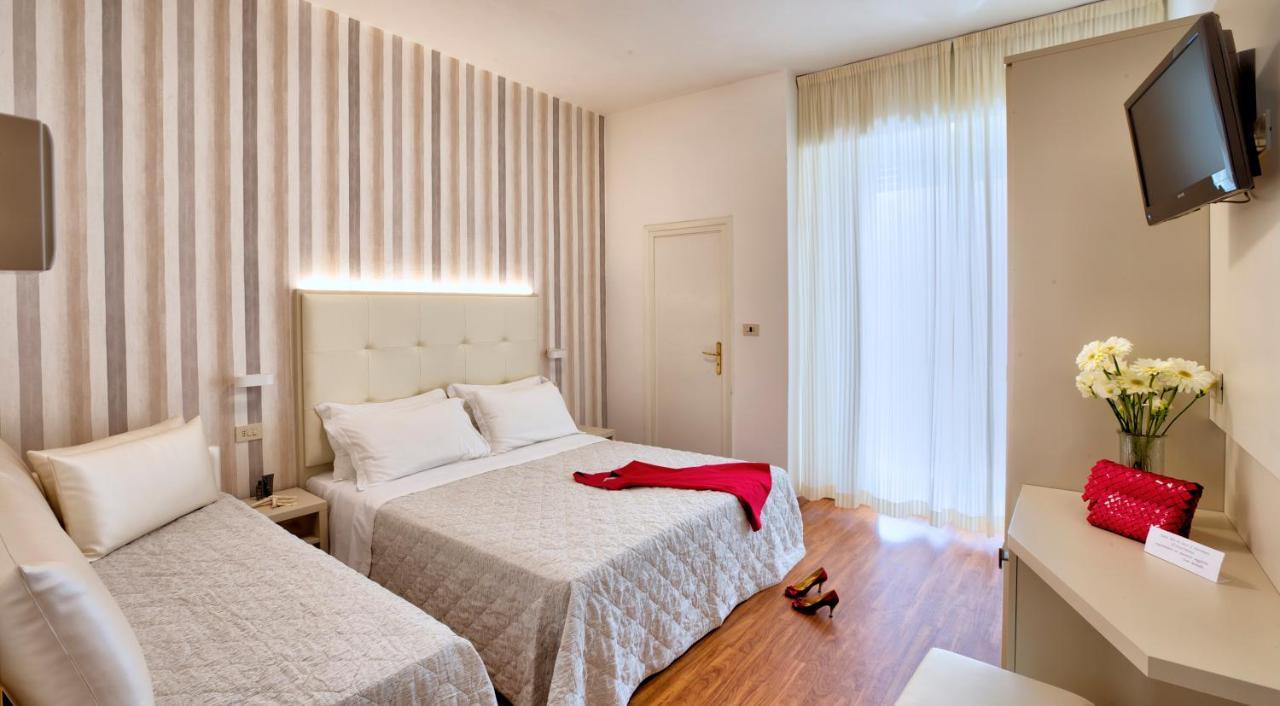 Hotel Bremen Rimini Extérieur photo
