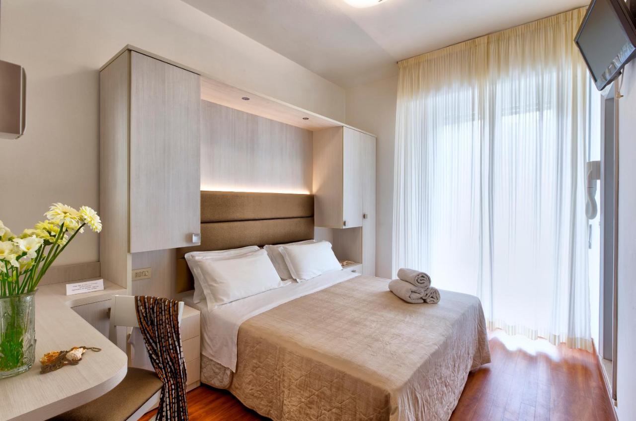 Hotel Bremen Rimini Extérieur photo